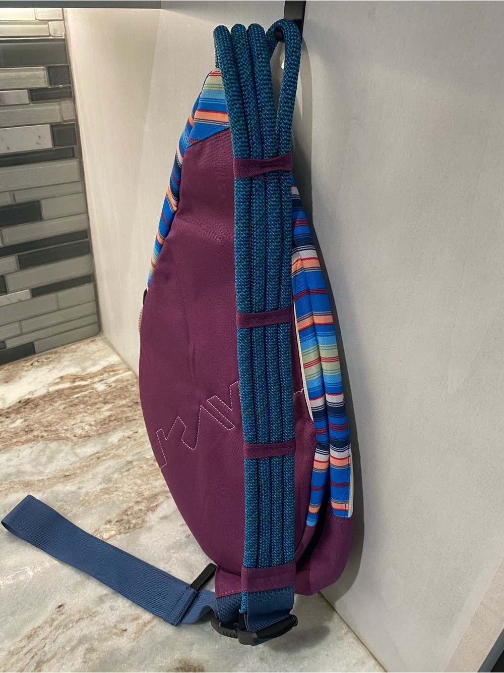 KAVU Paxton Pack Sling Bag Coastline Blanket - Picture 5 of 14